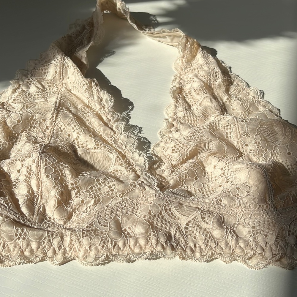 New with tags size extra-large, and lace bra let